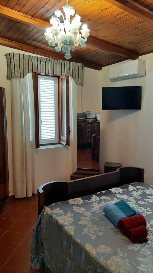 Casale Battaglini Bed & Breakfast Castelnuovo Cilento Eksteriør bilde